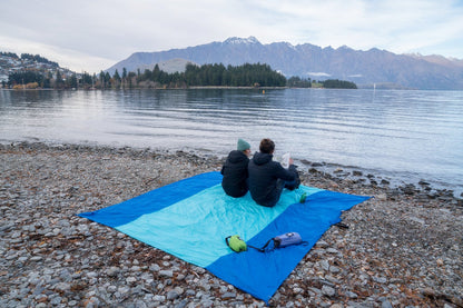 Wekapo Beach Blanket Sandproof, Beach Mat, Big & Compact Sand Free Mat Quick Drying, Lightweight & Durable with 6 Stakes & 4 Corner Pockets, Standard (1~3 person)