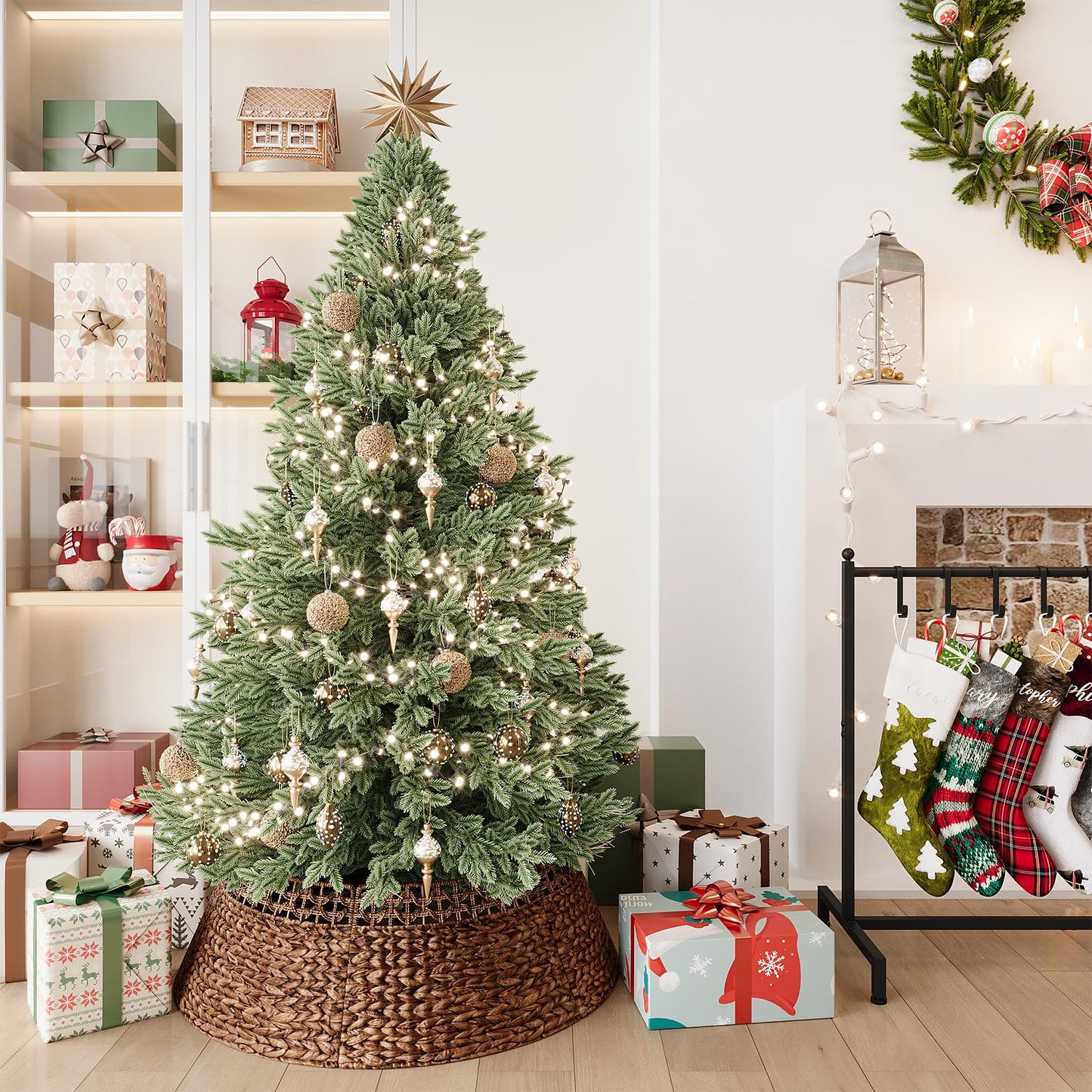 ELYKEN 33 Inch Woven Rattan Christmas Tree Collar, Stylish Seagrass & Water Hyacinth Xmas Tree Skirt for Artificial Trees, Wicker Tree Base Cover with Cord Cut-Out Farmhouse Tree Ring for Home Decor