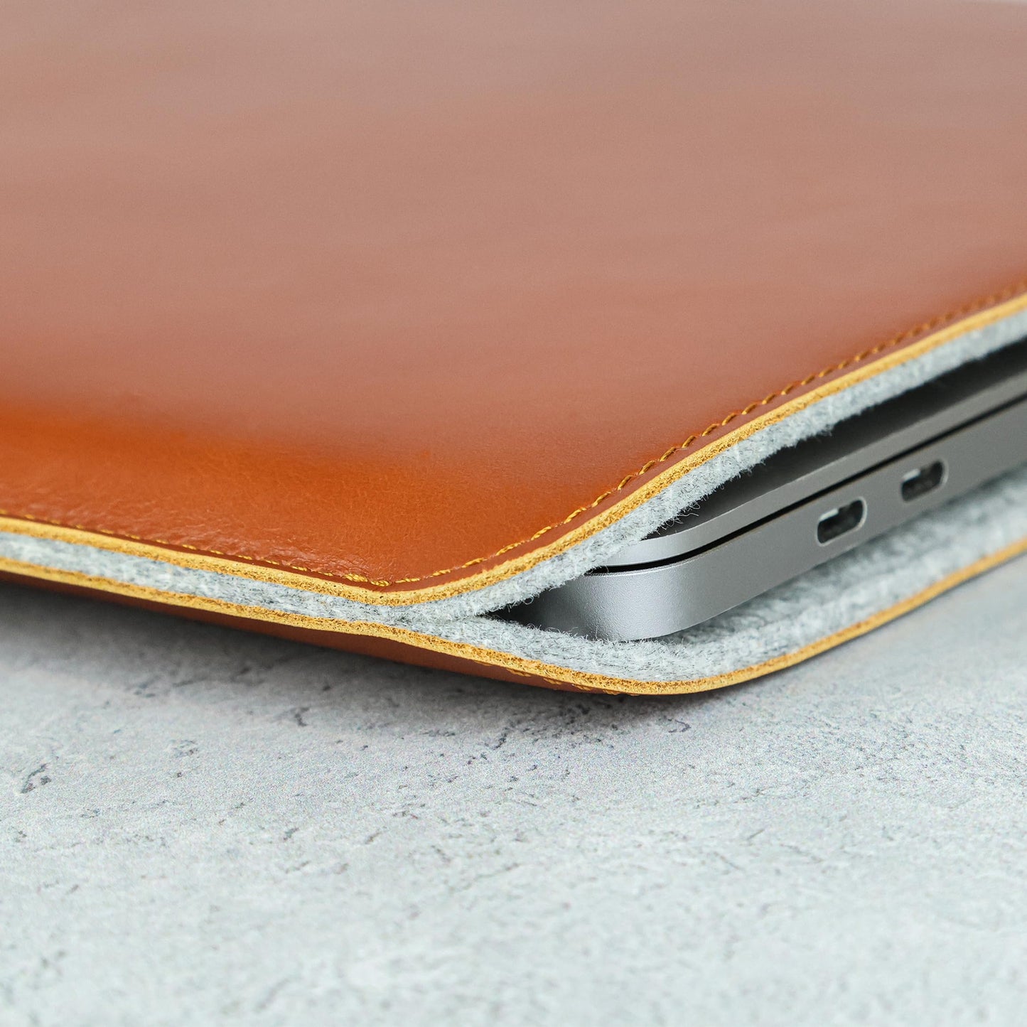 Casemade Real Leather Laptop Sleeve for MacBook Pro & Air Fits 13, 14, 15 & 16 Inch - Genuine Full Grain Leather with Soft Wool Lining (16 inch - Pro M1/M2/M3/M4/M5)