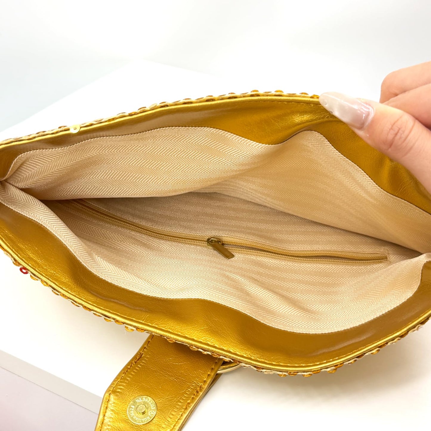 Evening Clutch Bag for Women, Sequin/Patent Leather/Woven PU Leather Clutch with Metal O-Ring Buckle Closure (Gold Sequin)