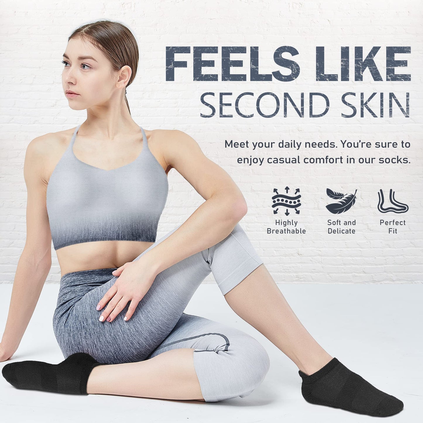 NEWZILL 3 Pairs Non Slip Yoga Socks With Grips for Women & Men, Unisex Anti Skid Socks, Ankle Grippy Slipper Socks for Pilates Barre Workouts Home Hospital (S/M Black)