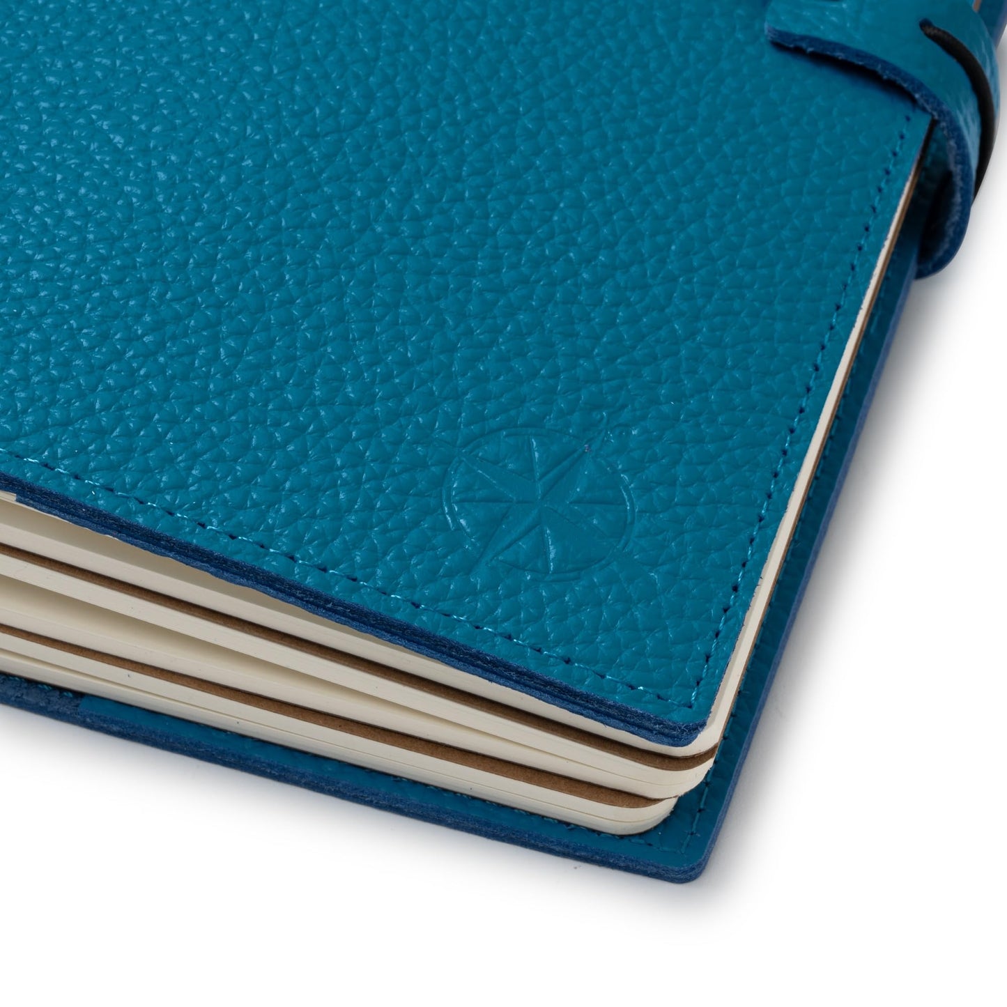 WANDERINGS A5 Travelers Notebook with Pockets – Blue Genuine Leather Journal – 6" x 8.5" (15 x 22cm) – Refillable Travel Journal – 120 GSM Blank Inserts