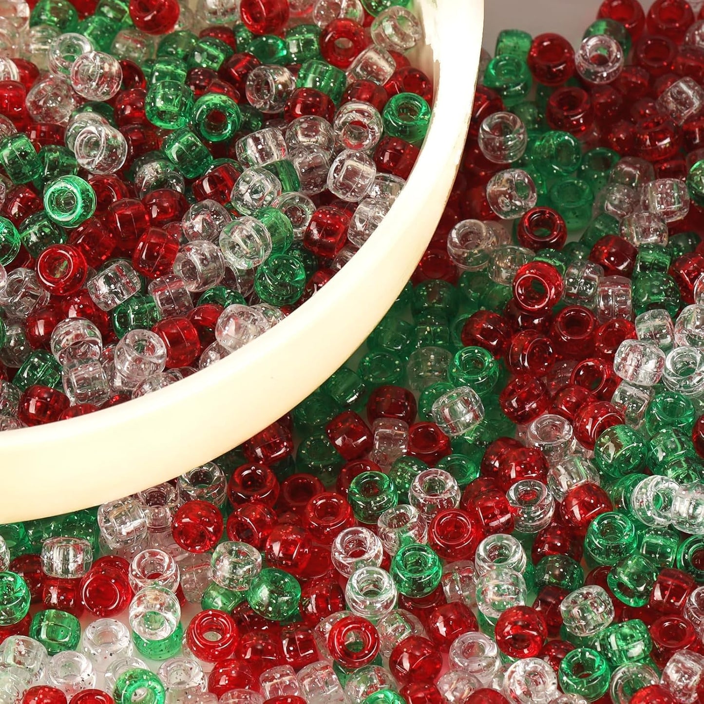 Christmas Beads 2400 Pcs，Christmas Pony Beads,Glitter Pony Bead Bulk for Necklace Bracelets Earrings Jewelry Making Party Decoration Supplies DIY Craft