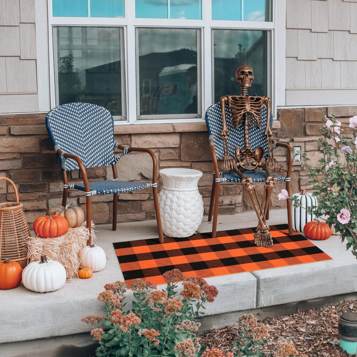 LEEVAN Halloween Outdoor Rug 2x4, Buffalo Plaid Fall Decor Washable Orange and Black Checkered Entryway Rugs, Small Front Porch Door Mat, Cotton Woven Layered Carpet for Farmhouse/Kitchen/Bathroom