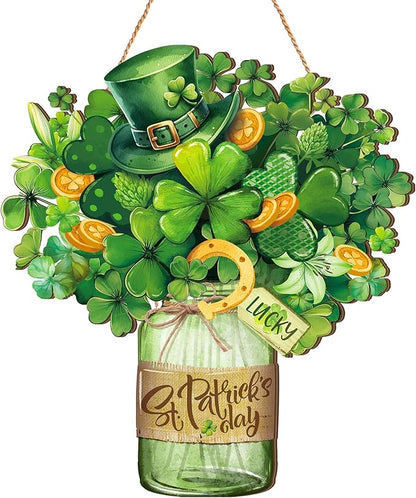 Boao St. Patrick's Day Welcome Sign Wooden Hanging Decor Farmhouse Rustic Door Decoration St. Patrick's Day Wreath Sign with Bow Ornament for Holiday Irish Home Indoor Outdoor Farmhouse Window