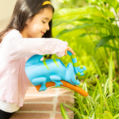 Melissa & Doug Sunny Patch Camo Chameleon Watering Can With Tail Handle and Branch-Shaped Spout