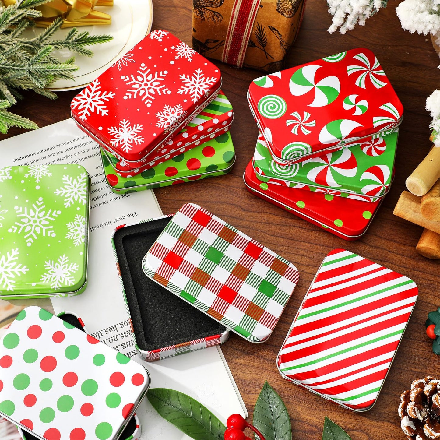 Whaline 10Pcs Christmas Tin Box Gift Card Holder Box with Lid & Sticker Red Green Metal Candy Boxes Xmas Tin Container for Stocking Stuffer Cards Crafts Party Favors Supplies