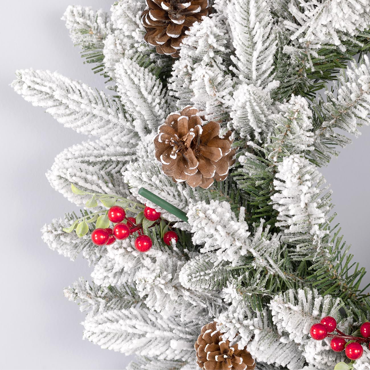 Scentsicles White Winter Fir Scented Christmas Ornaments with Hooks