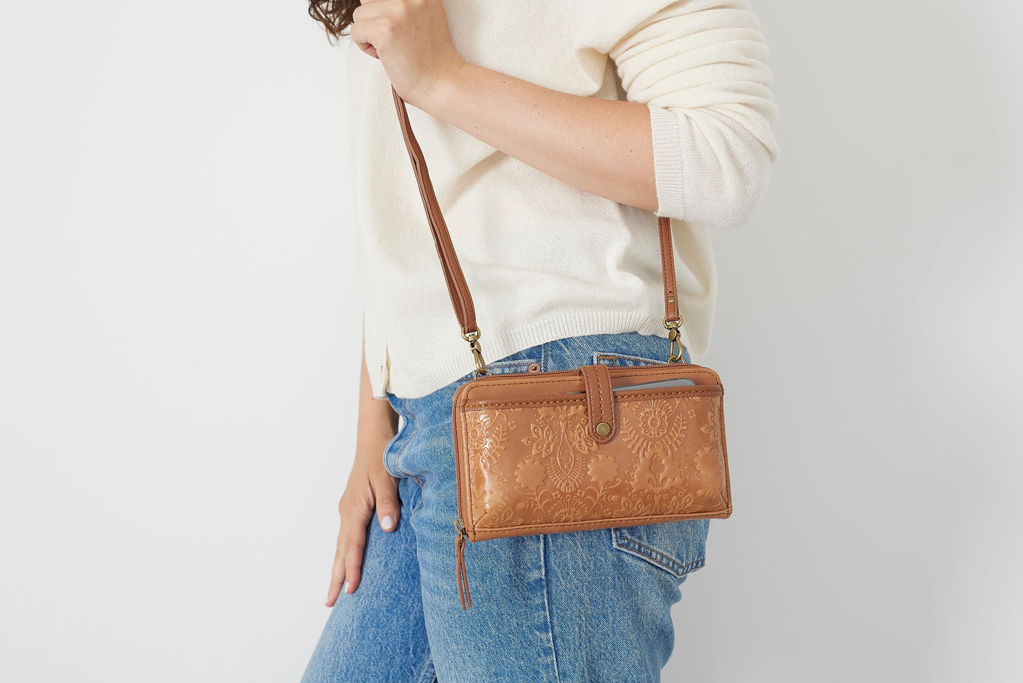 The Sak Iris Smartphone Crossbody Purse - Women's Cellphone Bag & Wallet For Everyday - Convertible Wristlet With Zipper in Dusty Blue Block/Leather