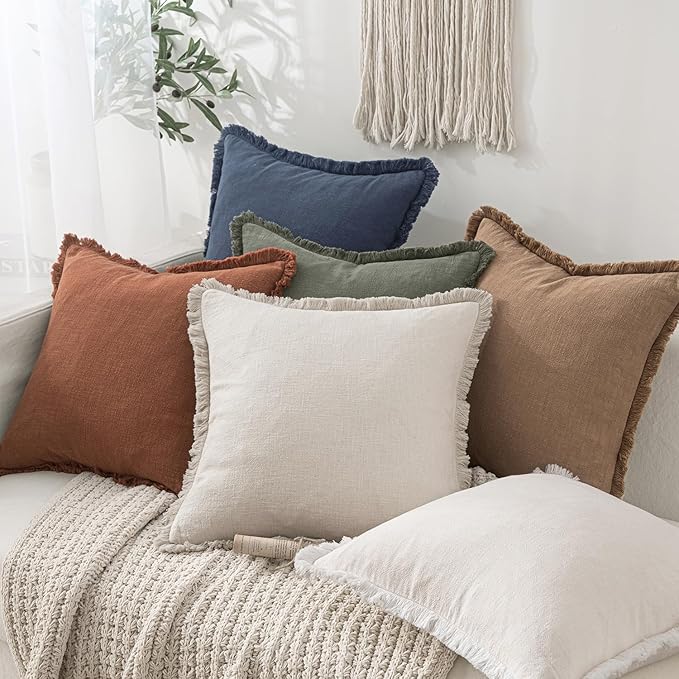 MIULEE Christmas Decorative Throw Pillow Covers Neutral Linen Fringe Throw Pillows Set of 2 Natural Beige Boho Farmhouse Cushion Covers with Tassels for Couch Sofa Bed Living Room Decor 16x16 Inch
