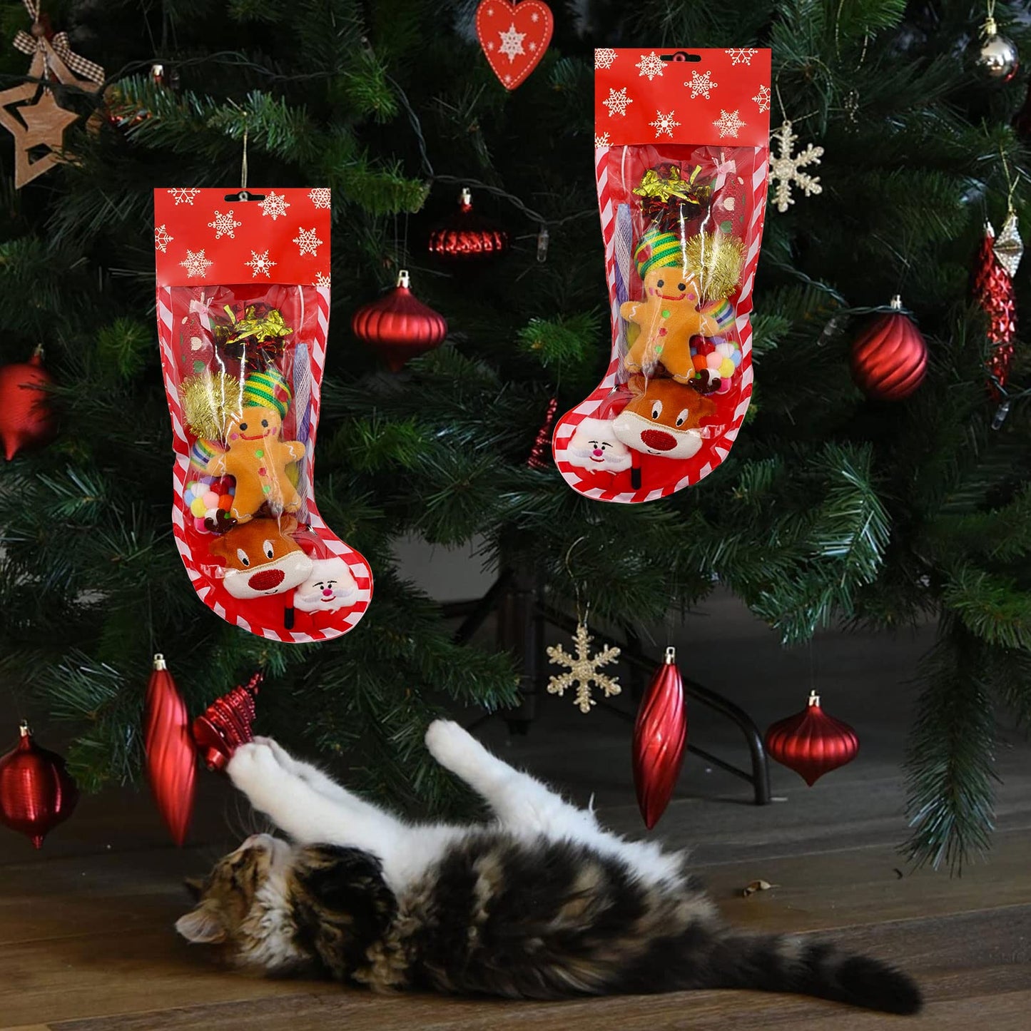Yeghujar Christmas Stocking Cat Toys, 12PCS Xmas Cat Toy Set with Mouse, Squeaky Toys, Balls, Cat Teaser, Indoor Interactive Cat Gift