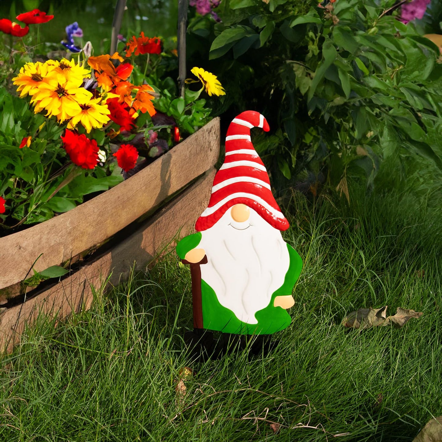 Voumsil Metal Yard Signs Decor for Rust Prevention, Yard Stakes with Gnomes for Outside Garden Yard Lawn Porch Holiday Party(Red)