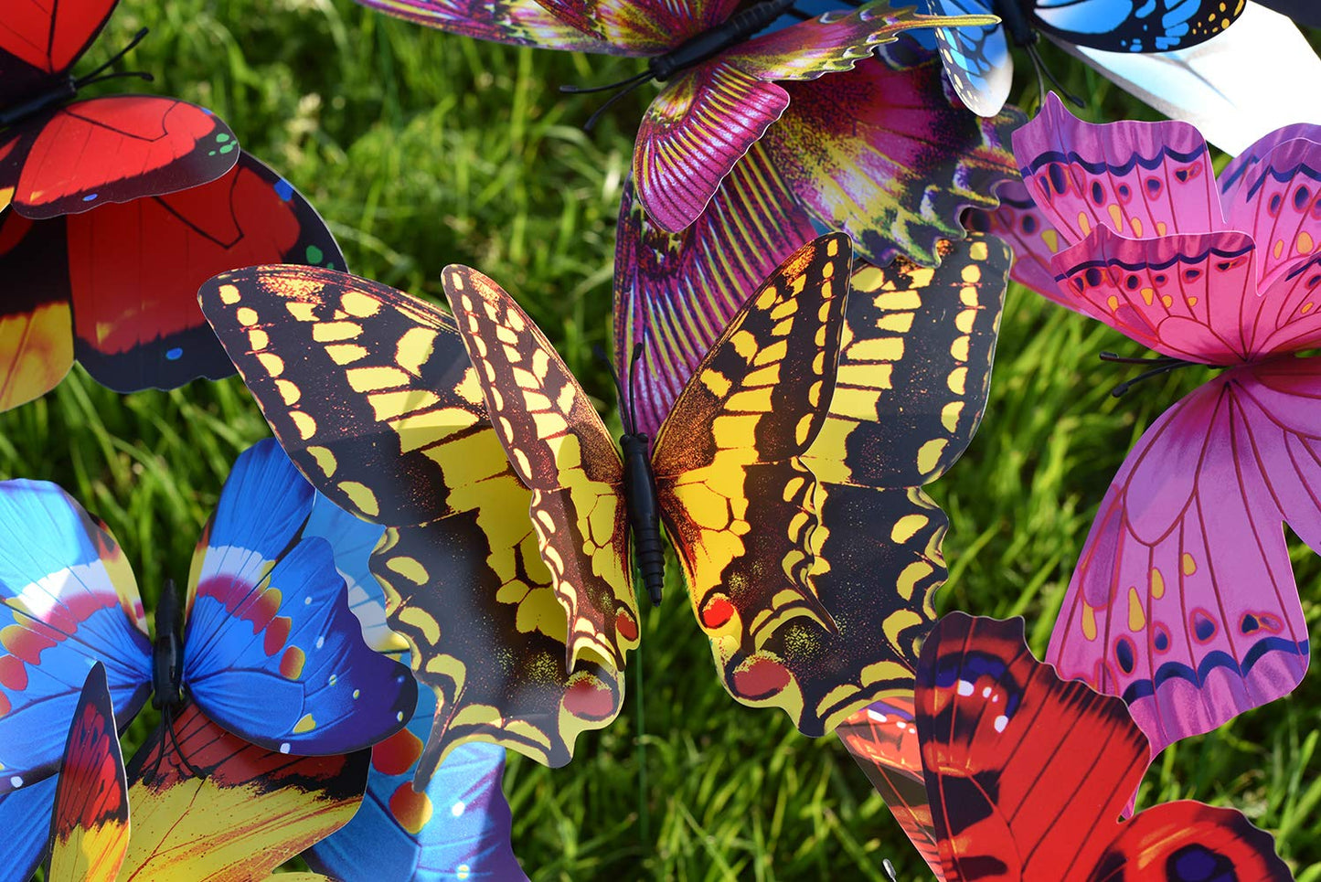 Giant Butterfly Garden Stakes Decorations Outdoor 3D Butterflies Lawn Decorative Yard Decor Patio Accessories Ornaments PVC Gardening Art Christmas Whimsical Gifts (Pack of 12)