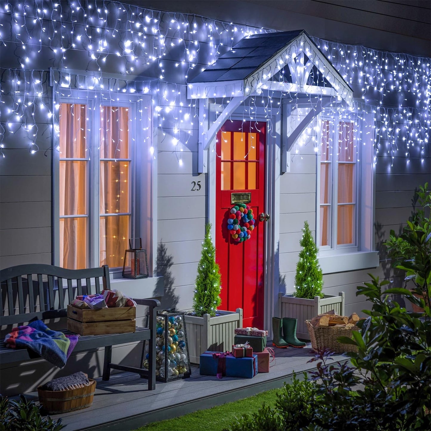 Icicle lights Outdoor - 33ft Christmas Lights with 400LED 75 Drops 8 Modes, Plug in Curtain String Lights Waterproof for Holiday Wedding Party Home Garden Bedroom Indoor Outdoor Decoration, Cool White
