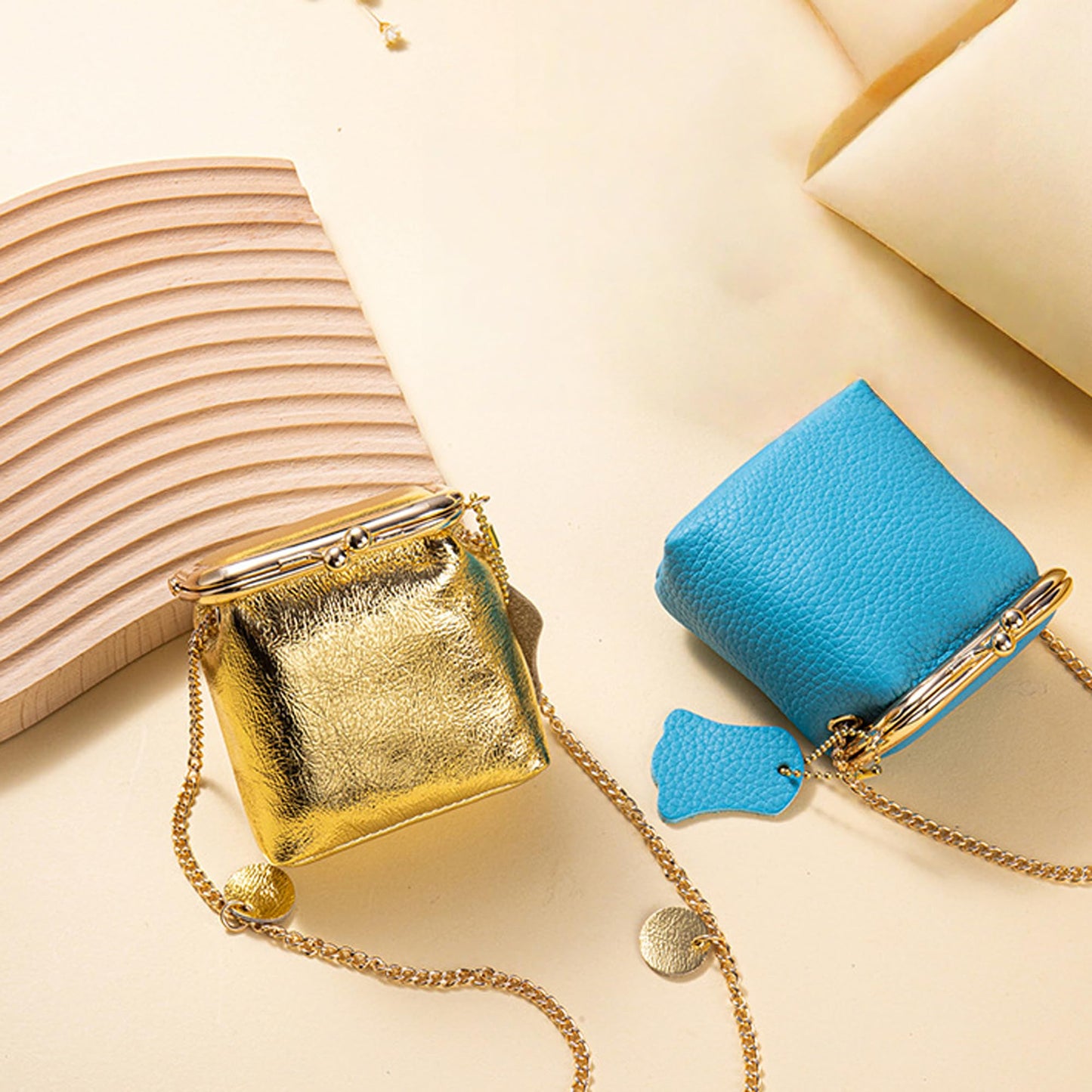 Minimalist Small Coin Purse for Women Cute Mini Chain Crossbody Bags Leather Compact Wallet for Cash Key Lipstick Jewelry (A)