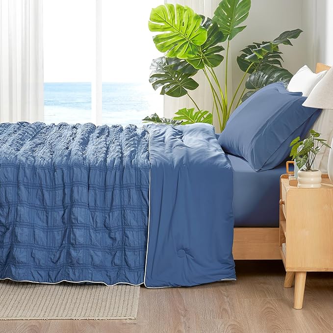 Cozy Bliss Cooling Comforter Seersucker Plaid King, Q-Max 0.4 Reversible Lightweight Cooling Blanket, Breathable Silk Smooth Summer Bedding Quilt for Hot Sleepers Night Sweats Denim Blue