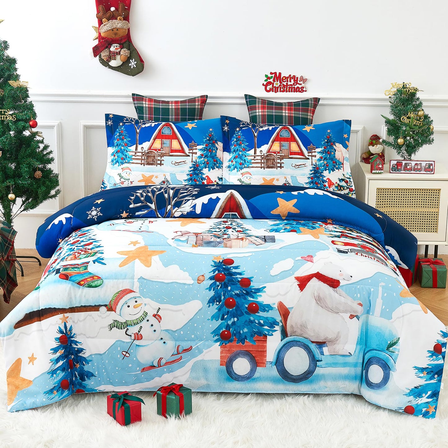 YIYEA Christmas Queen Comforter Set for Girls Boys, Cute Kids Comforter with 2 Pillowcase, Ultra Soft Brushed Microfiber Christmas Bedding Comforter Sets, Suit for All Season, Machine Washable