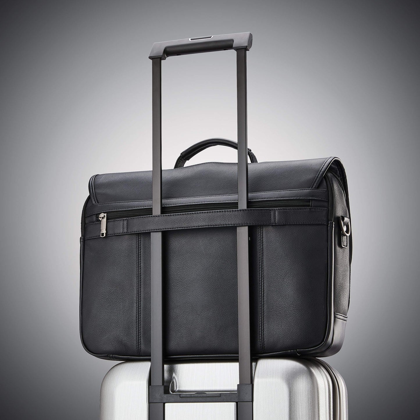 Samsonite Classic Leather Flapover, Black, One Size