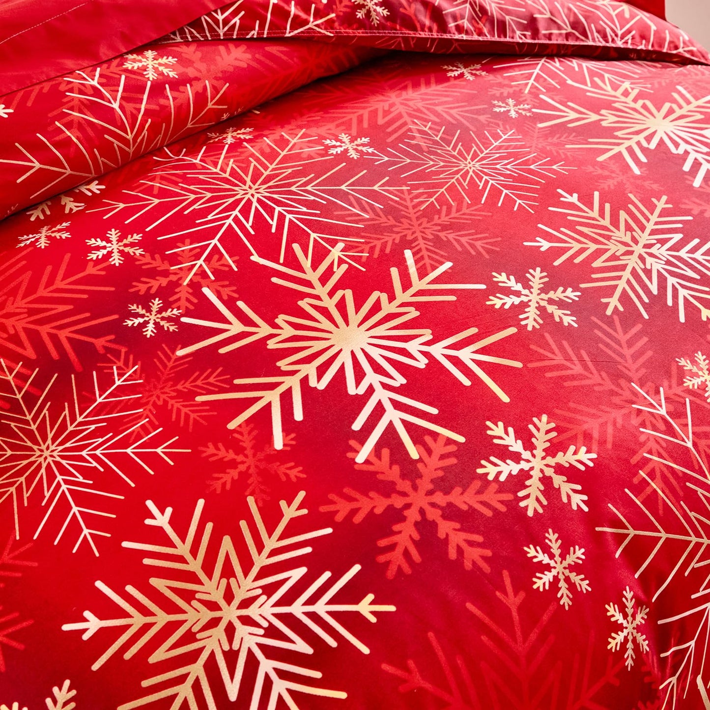 Joyreap 3pcs Christmas Duvet Cover Set King, Xmas Golden Snowflakes Black and Red Tie-dye Design Bedding Set, Includes 1 Duvet Cover and 2 Pillow Shams