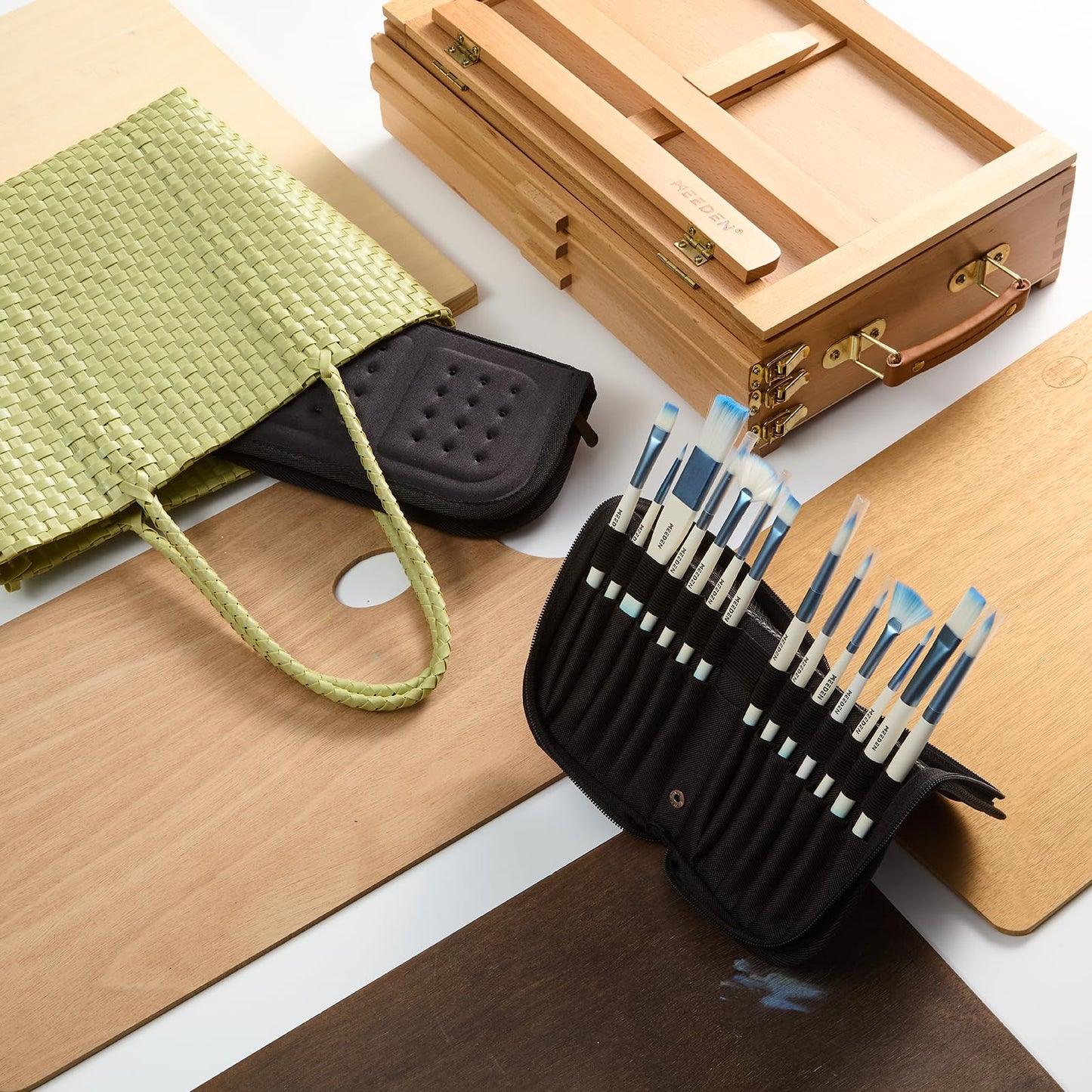 MEEDEN Paint Brush Holder, 11.5 X 10 Inch Zippered Painting Brush Case, Organization and Storage Bag for Artist Paint Brush (Brushes NOT Included)