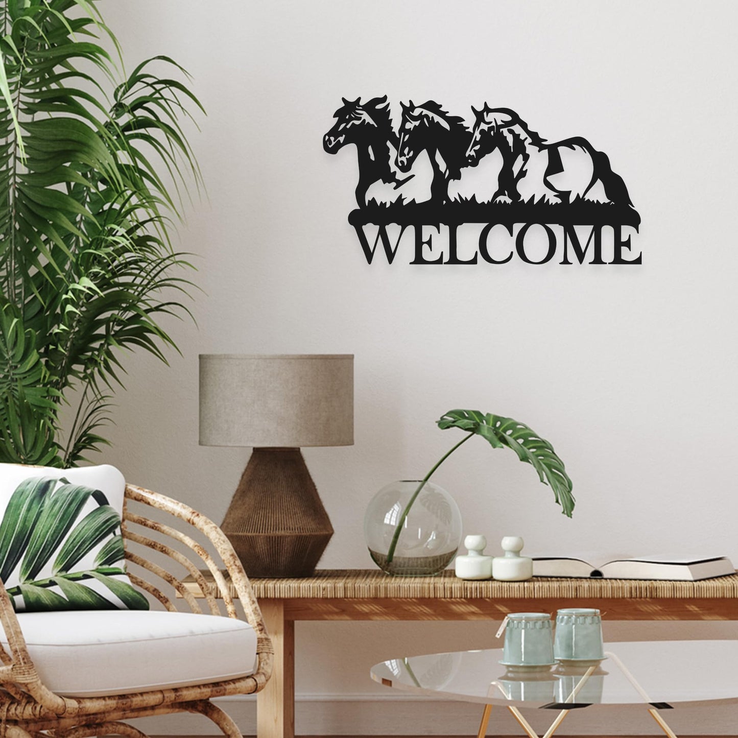 Horse Wall Art Door Welcome Sign With 3 Running Horses, Rustproof Metal Horse Decor for Outside, Christmas Thanksgiving Halloween (14.2x7.5 inch)