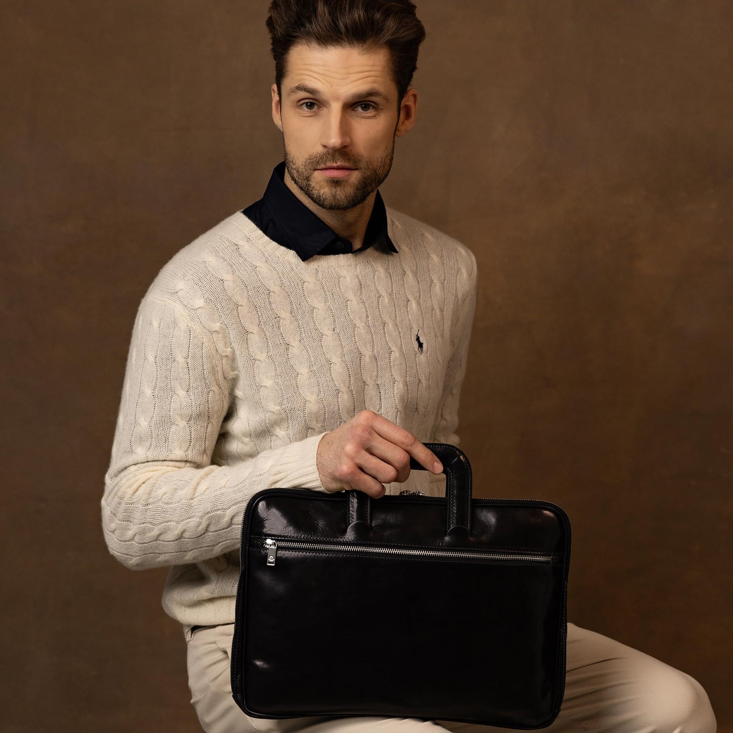 Time Resistance Slim Leather Briefcase - Italian Handmade Leather Laptop Bag for Men and Women (Black)