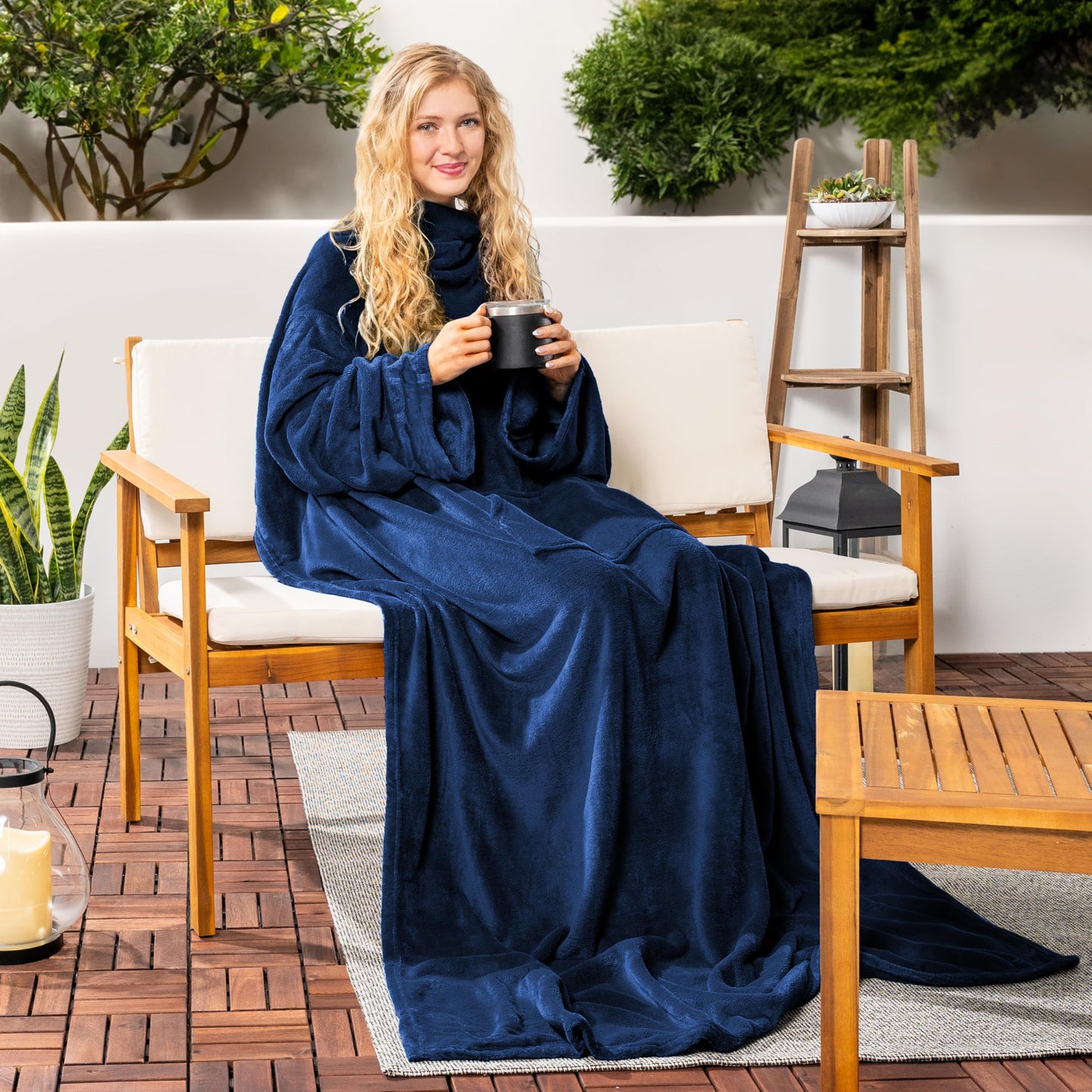 PAVILIA Wearable Blanket with Sleeves for Adult Women Men, Cozy Fleece Warm Wrap Throw Blanket with Arms, Pocket, Gifts for Christmas, Wife, Navy Blue