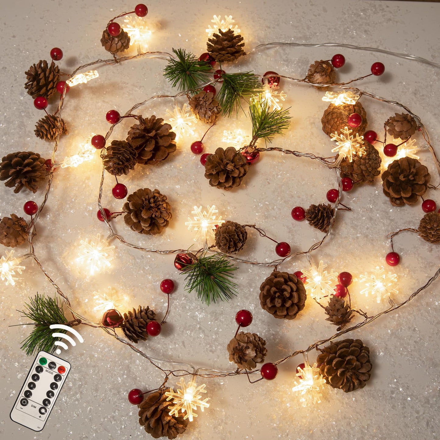 Christmas Garland with Lights,6.6FT Snowflake Pinecones Christmas String Lights with Remote Control,20 LEDs Battery Operated Garland for Christmas Decorations Indoor/Outdoor (Warm White)
