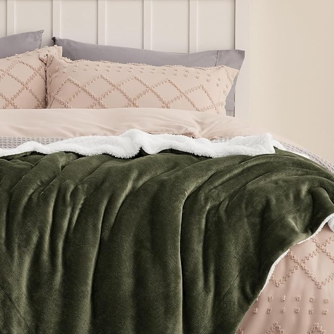 Bedsure GentleSoft Sherpa Fleece Throw Blanket Twin Size for Couch - Thick and Warm Throw for Men, Soft Fuzzy Plush Twin Blanket for Winter, Olive Green, 60x80 Inches