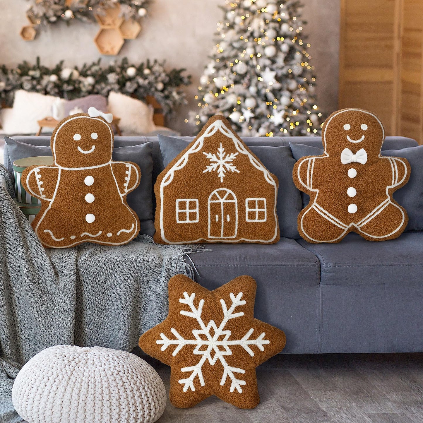 HunnmingRe 4 Pcs Christmas Throw Pillows Fall Football Plush Pillows Winter Holiday Cushion Soft Decorative Cushions for Couch Bedroom Living Room Thanksgiving Xmas Decor(Caramel,Gingerbread)