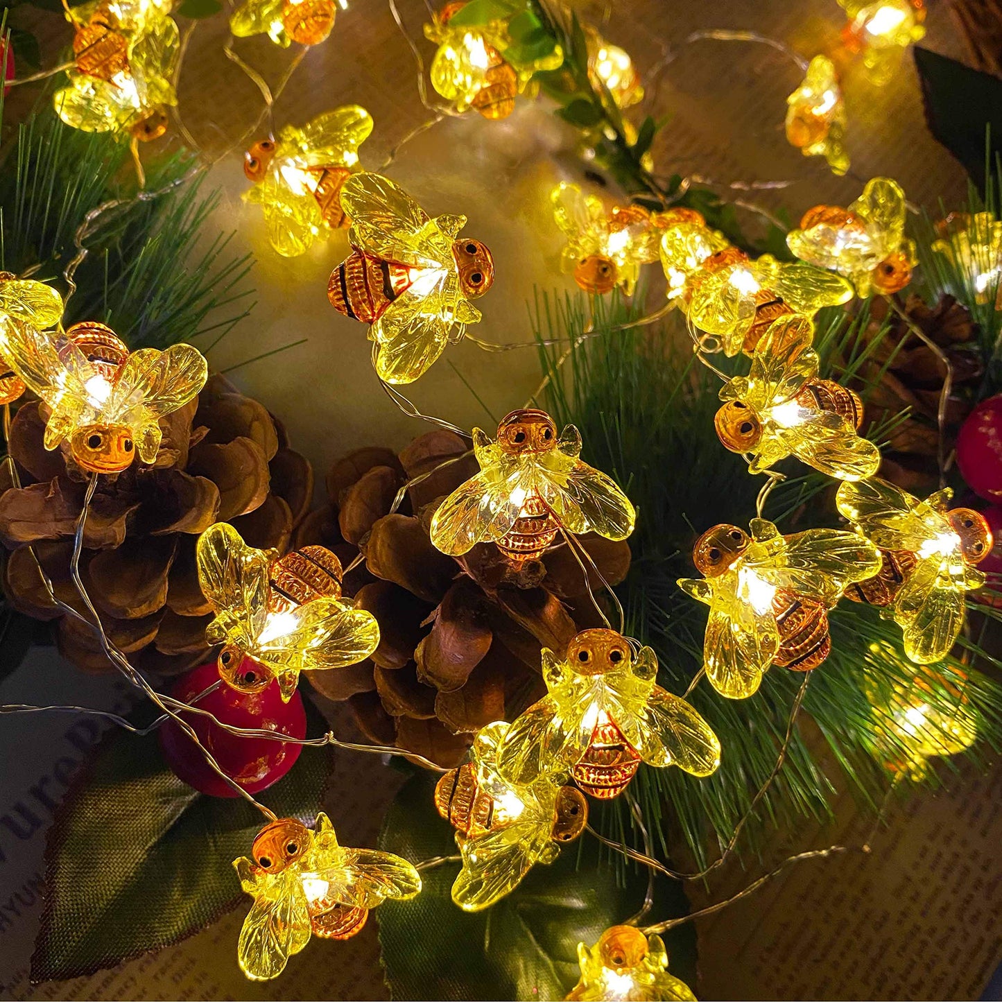 Cynzia Honeybee Fairy String Lights, 40LED Bee String Light Plug in with 8 Modes Remote Control, Waterproof Novelty Decorative Light String for Outdoor Indoor Party Wedding Garden Christmas