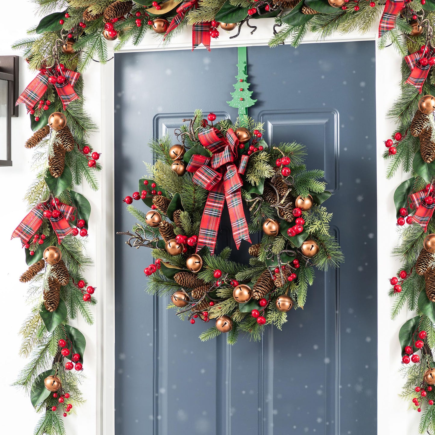 Glitzhome 24 Inch Christmas Wreath with Bell Pinecone Berry Bow, Rustic Plaid Front Door Decor for Indoor and Covered Porch, Large Holiday Decoration