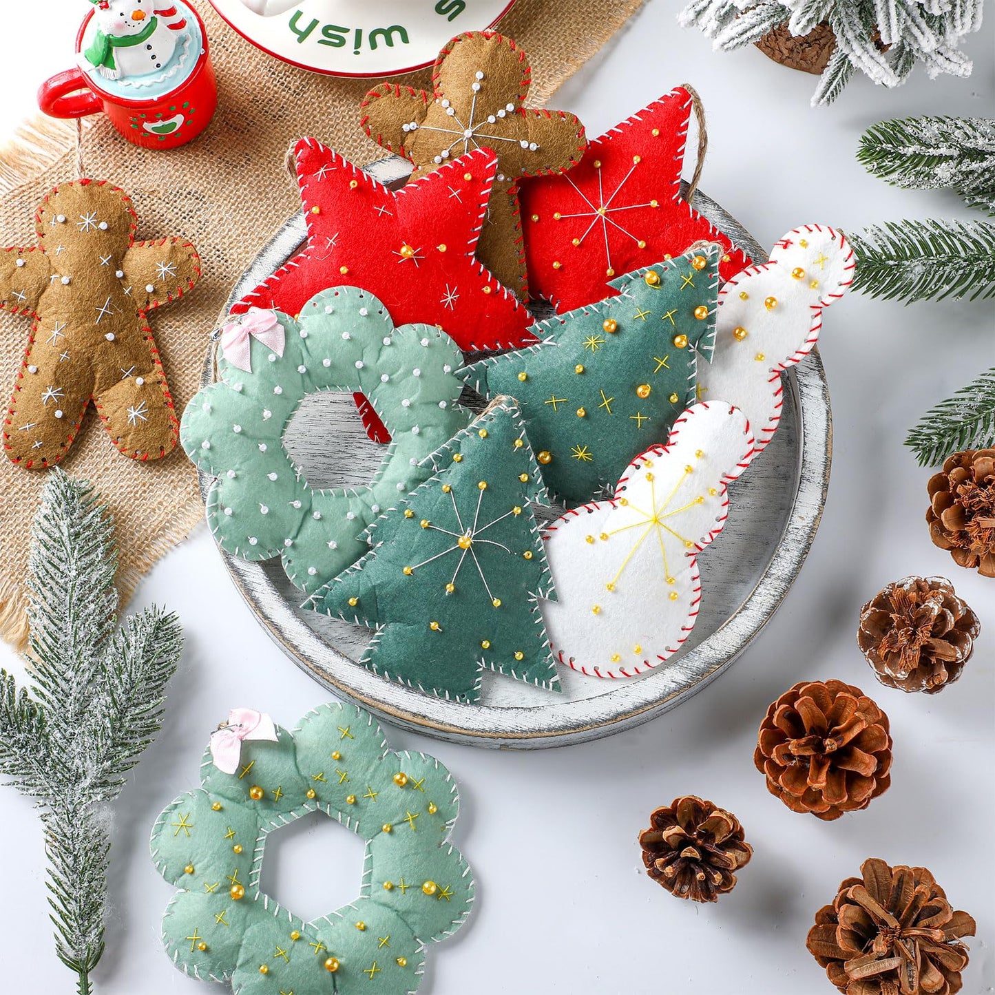 Suncalla 10 Pieces Embroidered Felt Christmas Ornaments Felt Cookies Ornament Christmas Tree Gingerbread Man Wreath Stars Snowman Hanging Decoration for Xmas Holiday Party Toy(Green and Red,Classic)