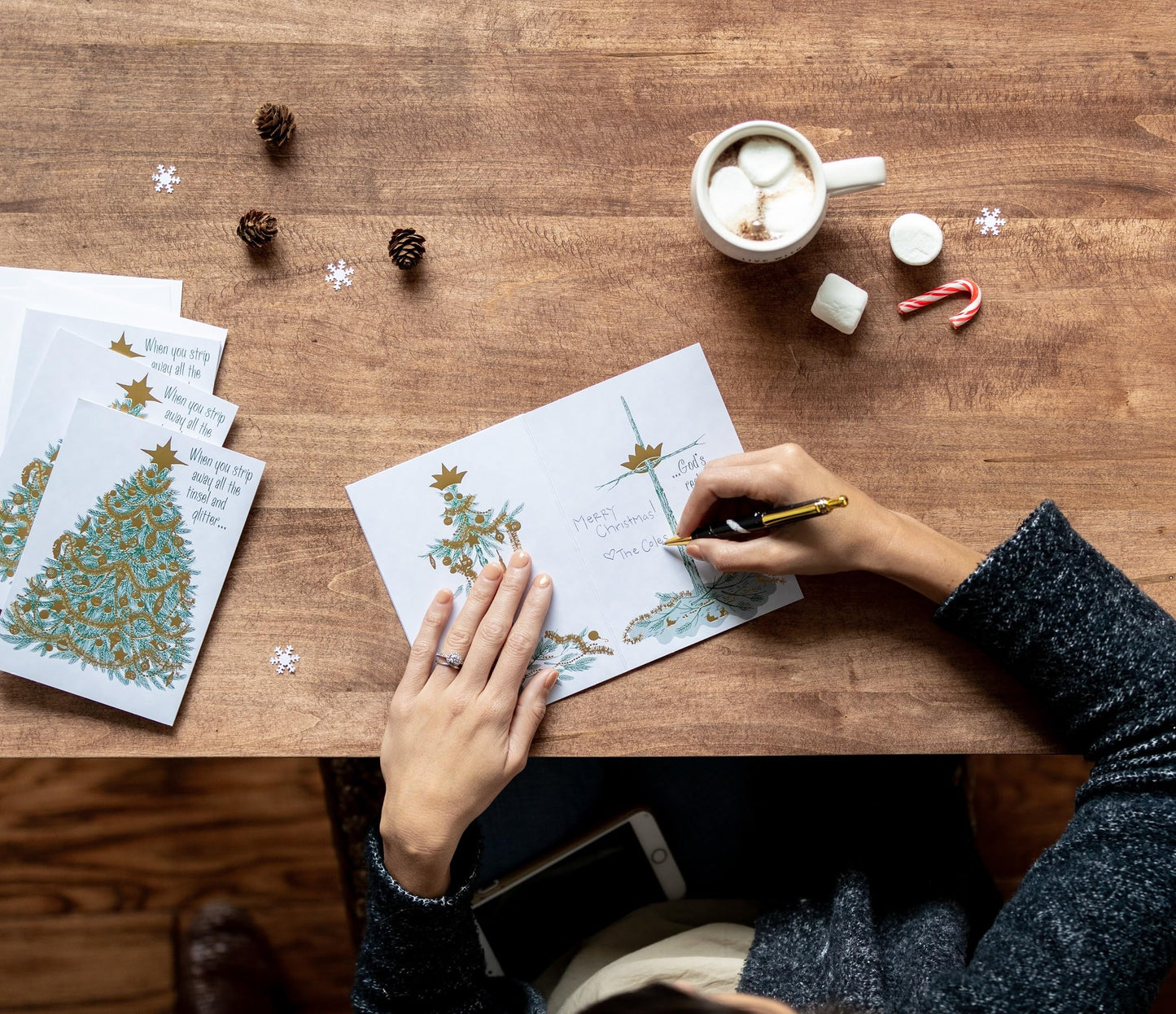 Dayspring Tree to Cross - 18 Premium Christmas Greeting Cards - Special Edition, Multi, 4 3/4" x 6 7/8"