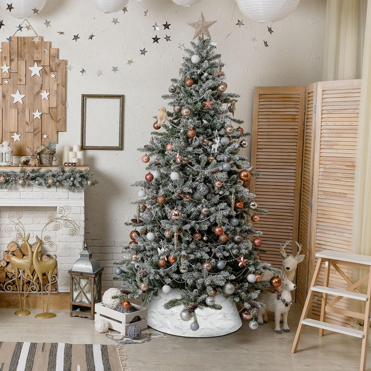 Halloscume 28.35 Inch Christmas Tree Collar Xmas Trees Skirt Boho Rustic White Faux Fur Christmas Tree Ring Skirt with Trees Pattern for Xmas Holiday Decoration Home Decor