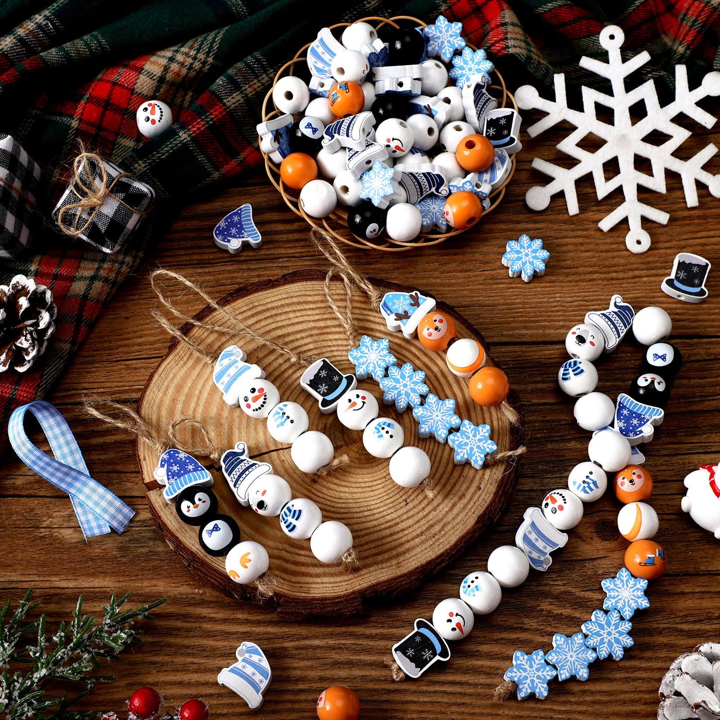 Cinnvoice 240 Pcs Summer Christmas in July Wood Beads with Twine Snowman Gingerbread Man Nutcracker Wooden Bead Garland DIY Crafts Round Beads for Xmas Party Decor(Classic Winter)