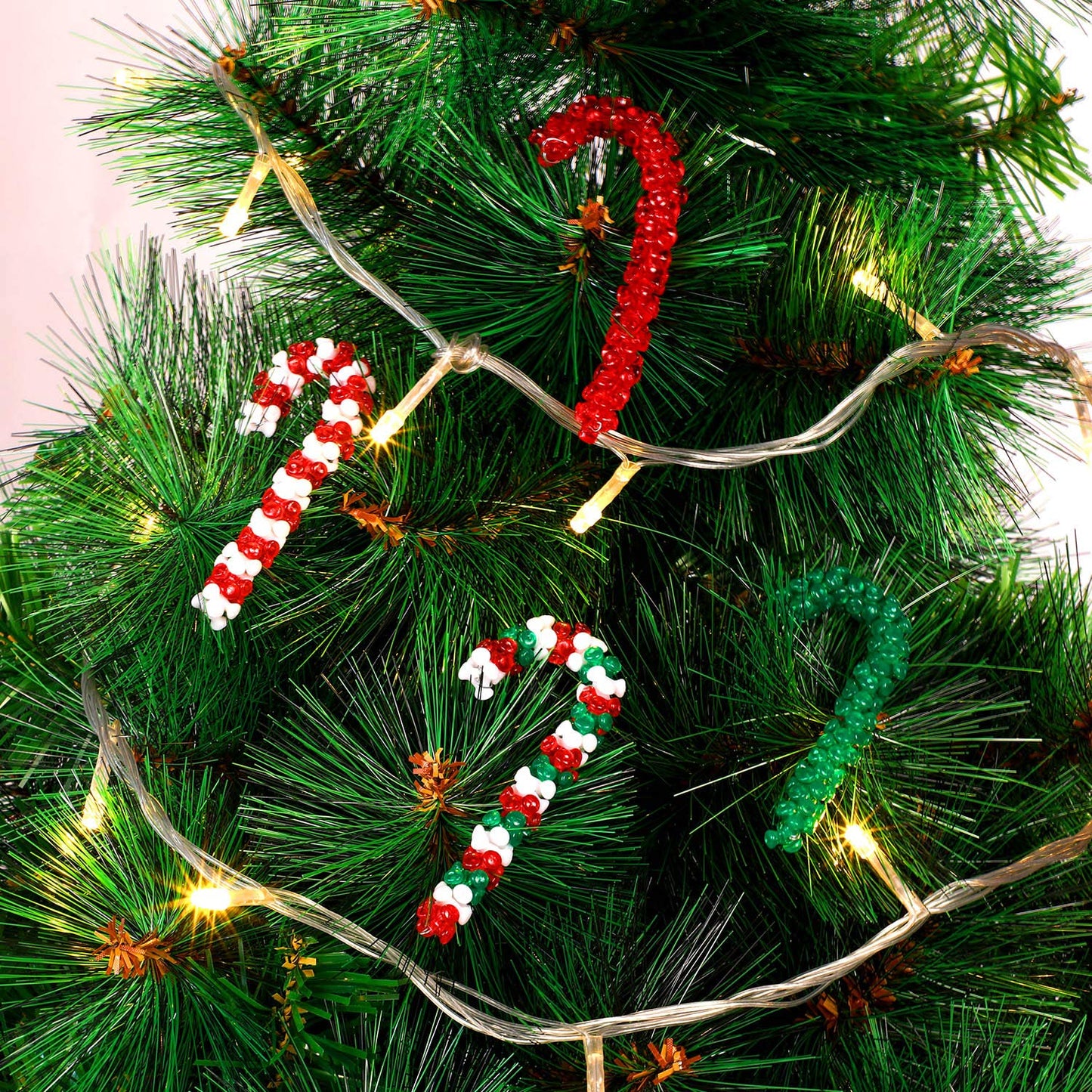 Christmas Tri Beads, Holiday Beaded Ornaments Candy Cane Ornament Craft Kit, Including 0.38 Inch Plastic Tri Beads and Beading Wirefor Christmas Tree Decoration(1600)