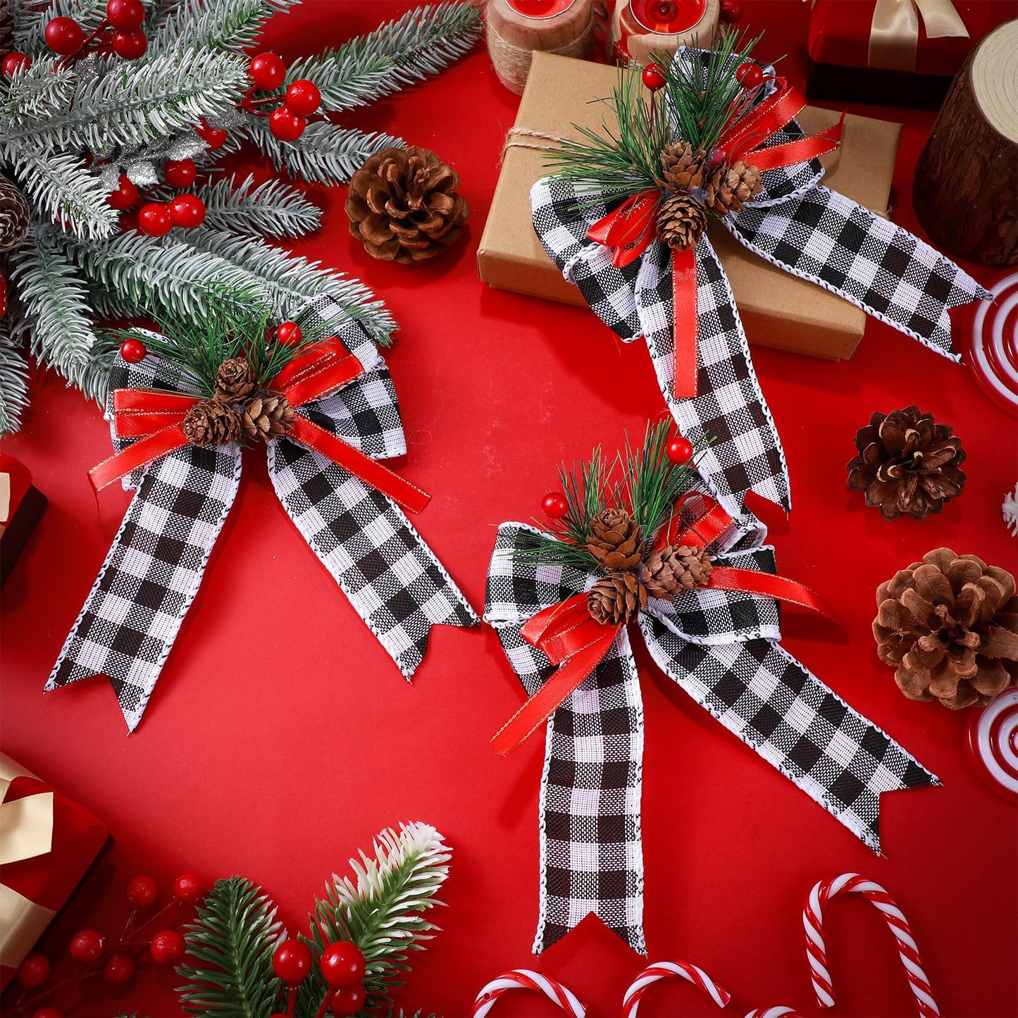 Syhood 6 Pcs Christmas Bows with Pine Cones Pine Needles Xmas Plaid Bows Black White Ribbon Christmas Tree Wreath Decoration for Xmas Parties Indoor Outdoor Crafts DIY Decor
