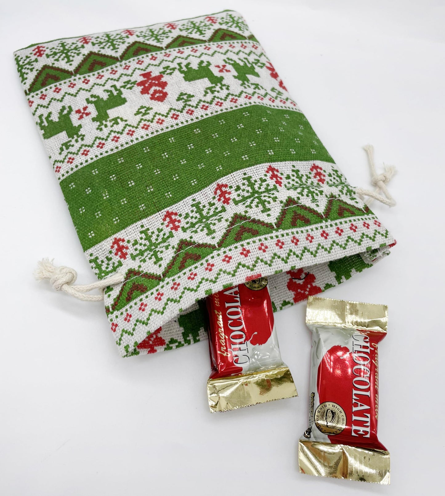 Jexila 24PCS Christmas Burlap Gift Bags 6X9 Inch Large Christmas Drawstring Goody Candy Treat Bags Reusable Christmas Linen Party Favor Pouch Jute Holiday Small Presents Wrapping Bags