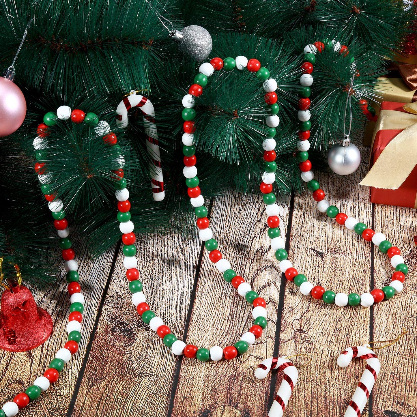 Hicarer 16 Feet Christmas Wooden Bead Garland Christmas Wood Bead Garland Decor Xmas Candy Cane Decoration Farmhouse Rustic Tree Decoration for Holiday Party(Mixed Red, White, Green)