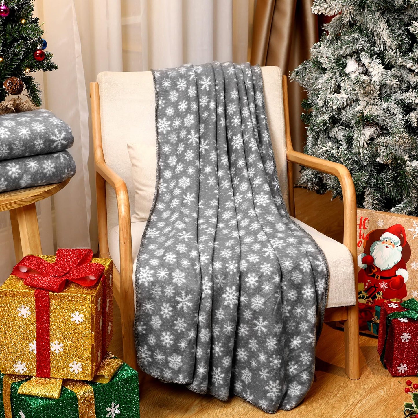 Moukeren 24 Pcs Christmas Snowflake Throw Blanket Bulk, 59 x 47 Inch Xmas Winter Throw Blanket Christmas Warm Soft Cozy Fleece for Home Bedding Couch Chair Gift (Gray)