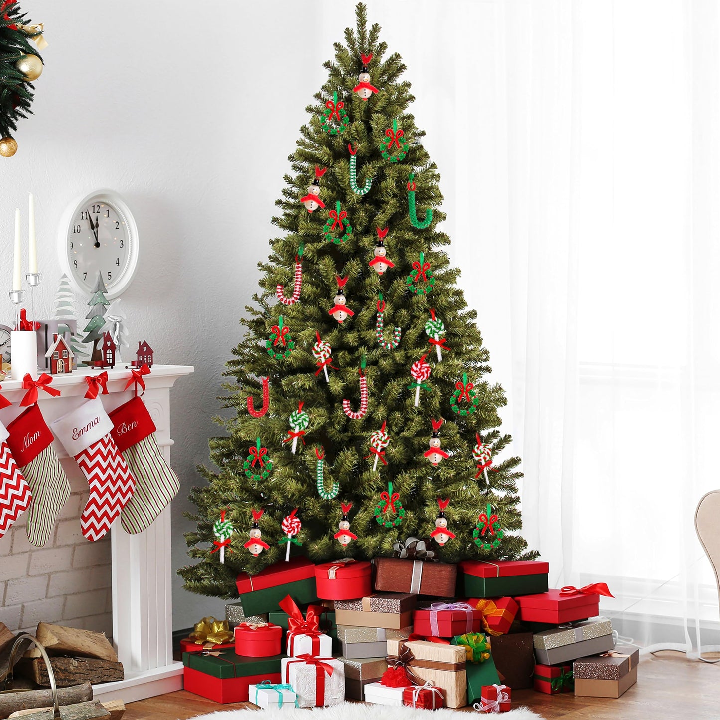 luck sea 40PCS Christmas Crafts Beaded Ornament Kit - Including 10 PCS Snowman,12 PCS Wreath,8PCS Candy Cane,10PCS Lollipop, Xmas Holiday Party Tree Favor Decorations