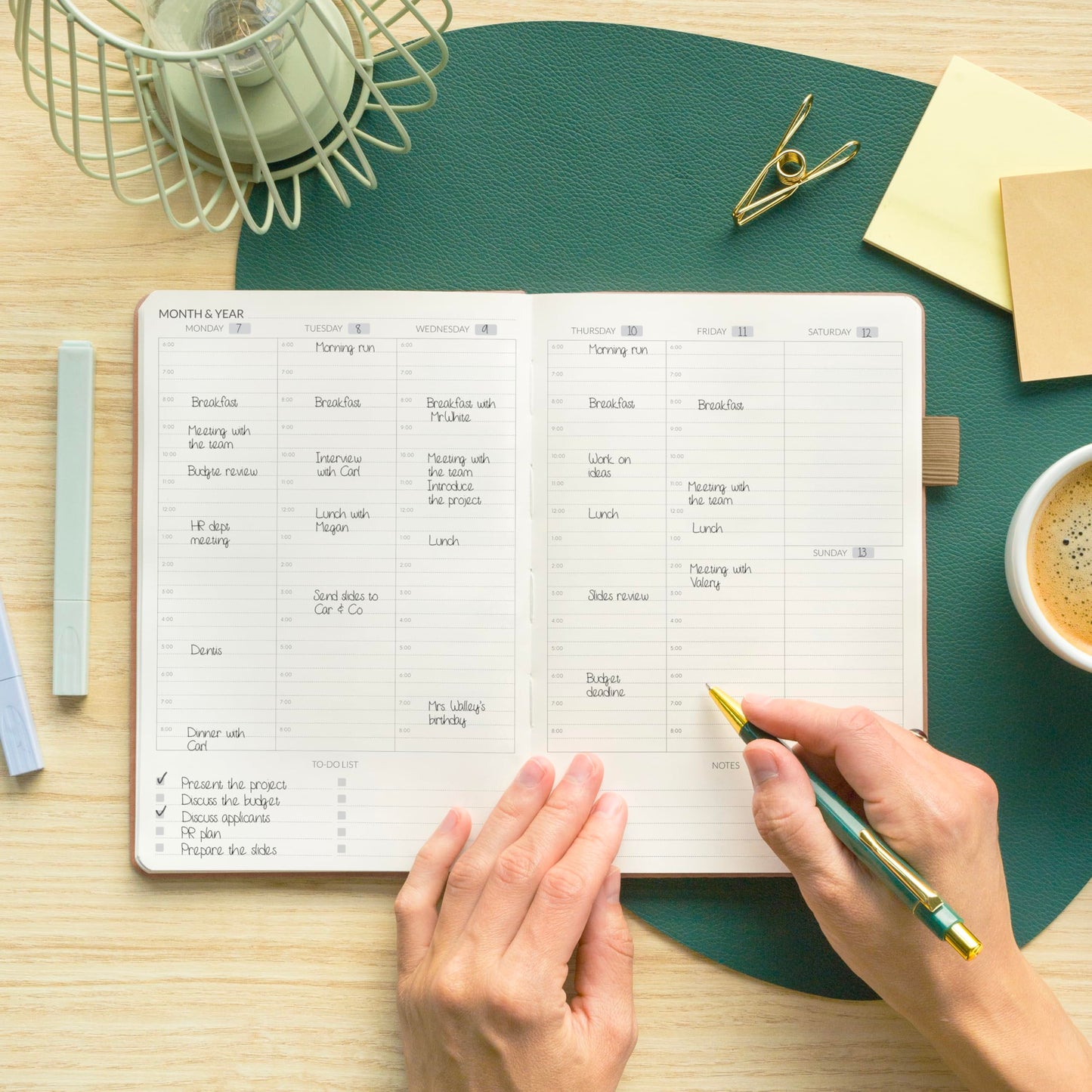 Skyline Hourly Weekly Planner – Undated Agenda & Daily Appointment Book – Time Blocking Notebook for Business Entrepreneurs, A5 (Sandstone)