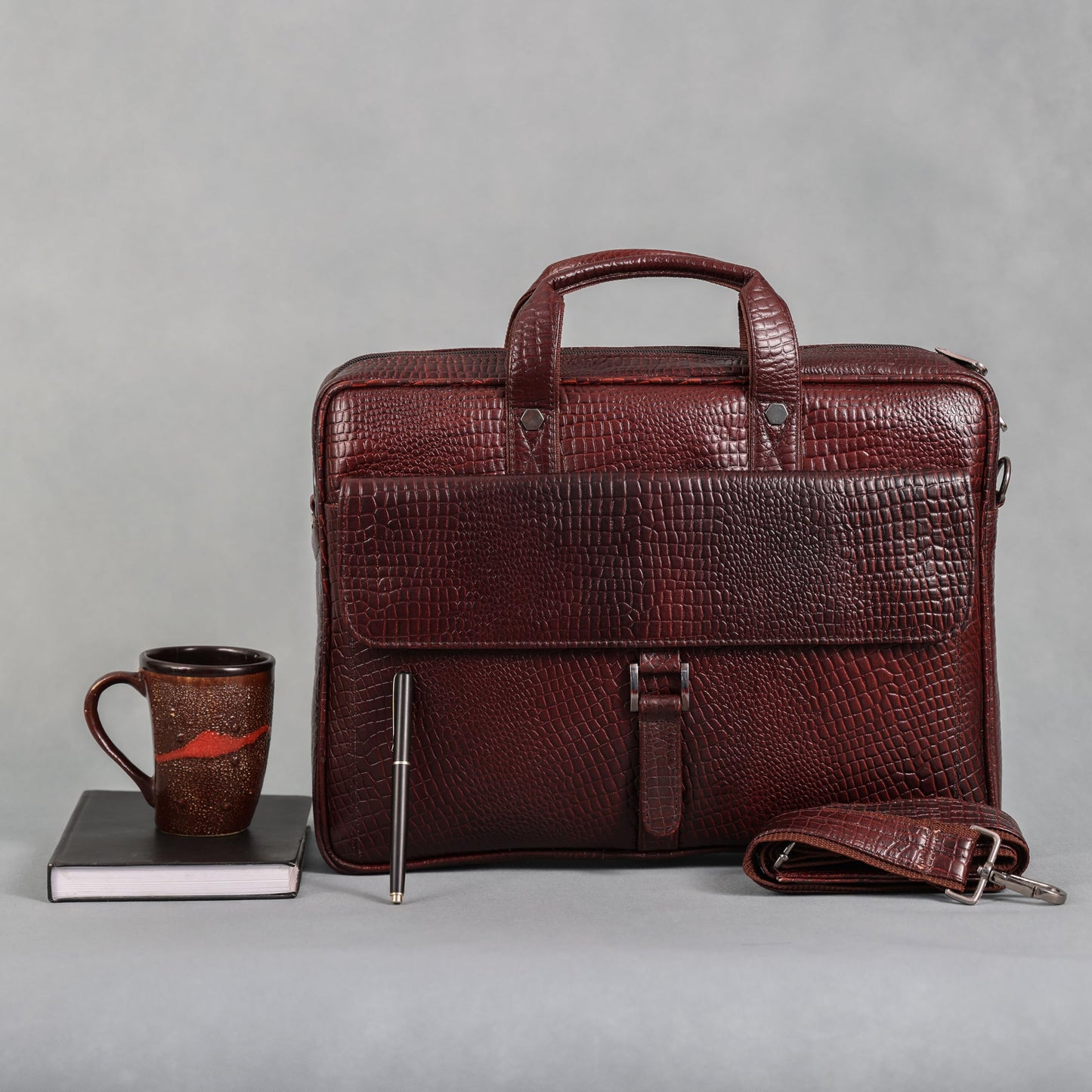Leder Luxus 16" Crocodile Embossed Leather Briefcases for Men, Laptop Briefcase For Men, Satchel Shoulder Bag,2 Zipper Pockets, 2 Spacious Compartments,1 Flap Pocket 12x16x4 inches (Classic Brown)