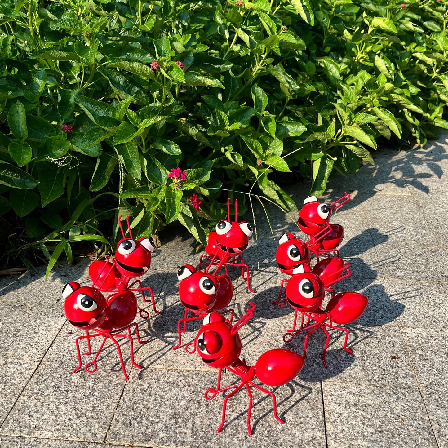 Cruis Cuka Metal Yard Art Garden Decor for Outside Cute Ants Yard Decorations Outdoor Lawn Ornaments Backyard Gifts for Mom - Set of 8（All Red）