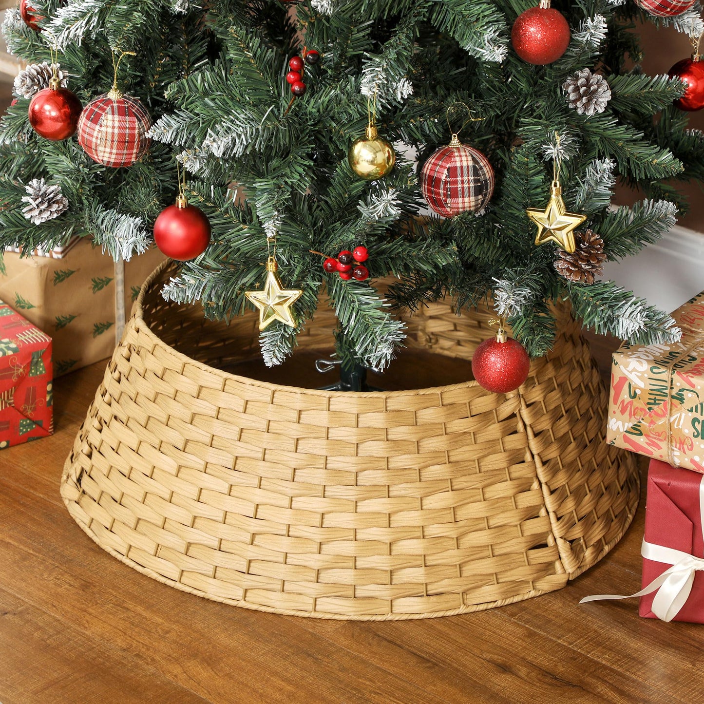 HOMCOM 27 inch Rustic Christmas Tree Collar, Plastic Woven Christmas Tree Skirt, Base Cover for Party, Holiday, Home Decoration, Natural