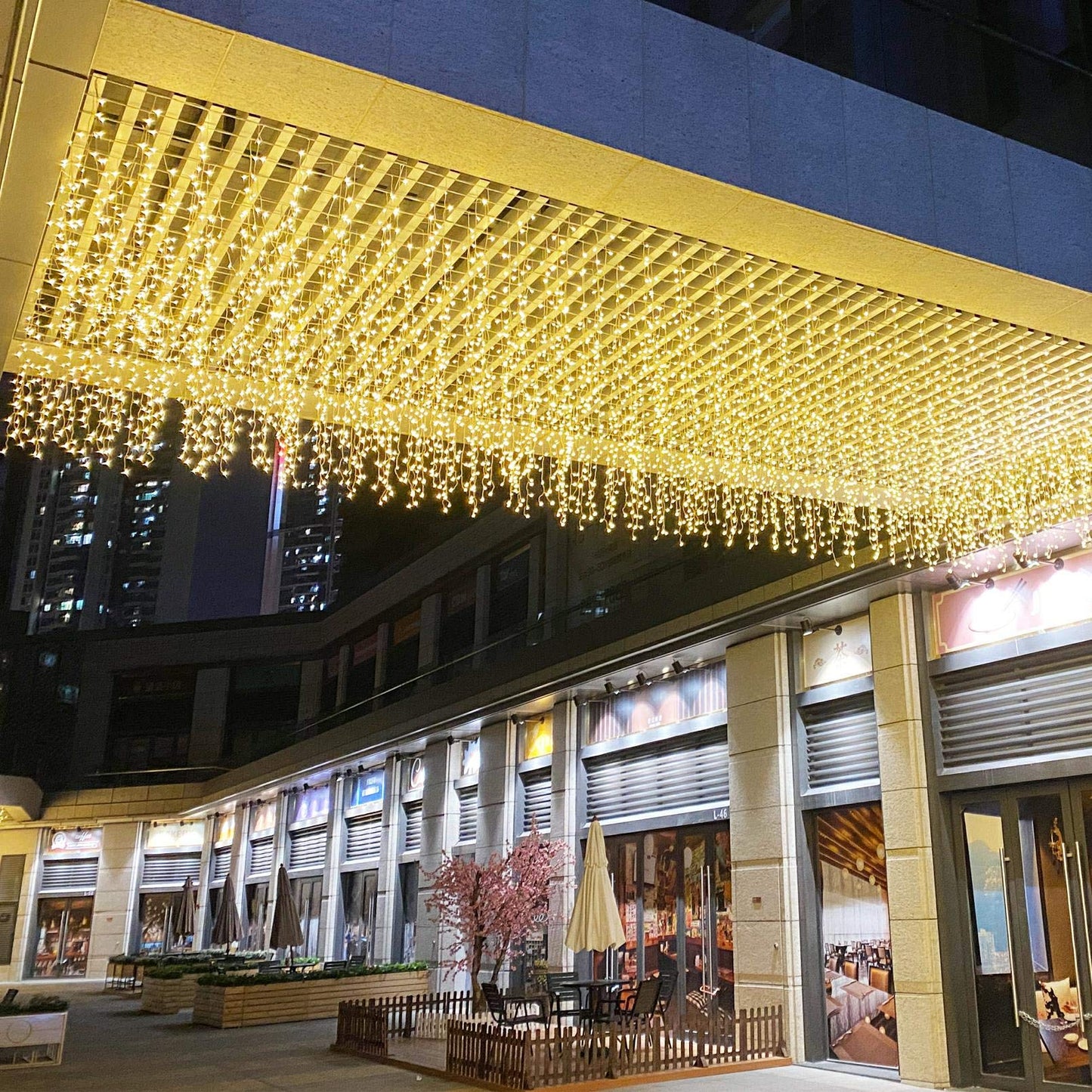 ZIMINGU Icicle Dripping Lights, 13FT 144 LEDs 8 Modes Christmas Connectable Twinkle Window Curtain Fairy Waterfall Diwali Ceiling String Lights for Outdoor Indoor Decorations (Warm White, 4X0.6M)