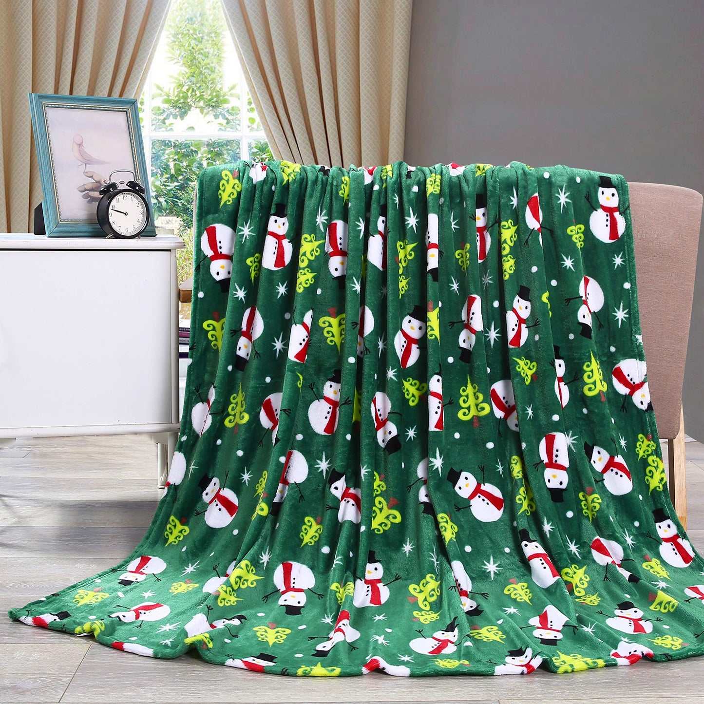 Valerian Luxury Velvet Touch Ultra Plush Christmas Blanket Soft, Warm, Cozy Holiday Printed Fleece Throw/Blanket - 50" x 60inch, Green Snowman