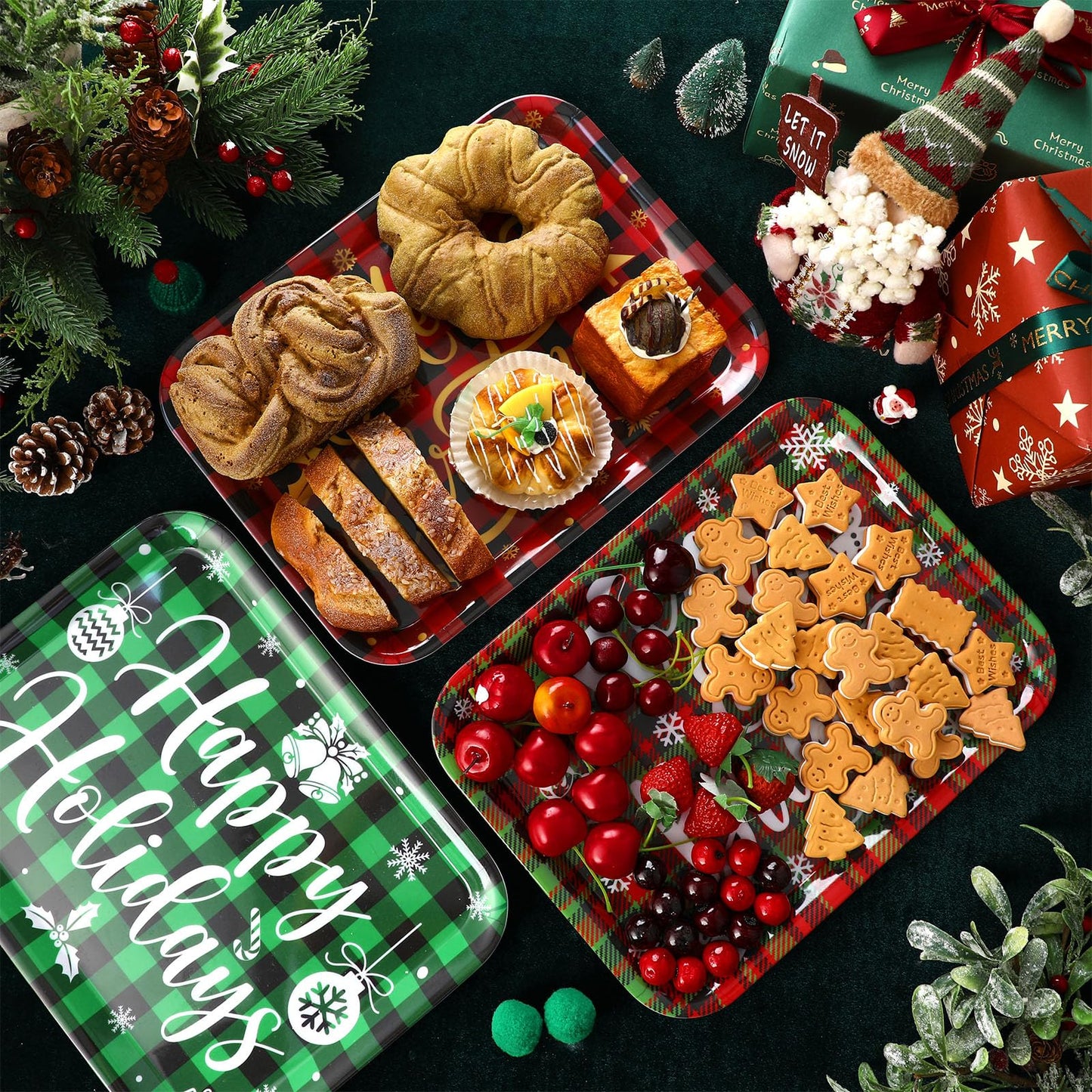 Rtteri 3 Pcs 13 x 10 Inch Christmas Serving Trays Red and Green Plaid Plastic Xmas Serving Platters Dishes Reusable Christmas Decorations for Holiday Party Sharing Snack Fruit Dessert Candy
