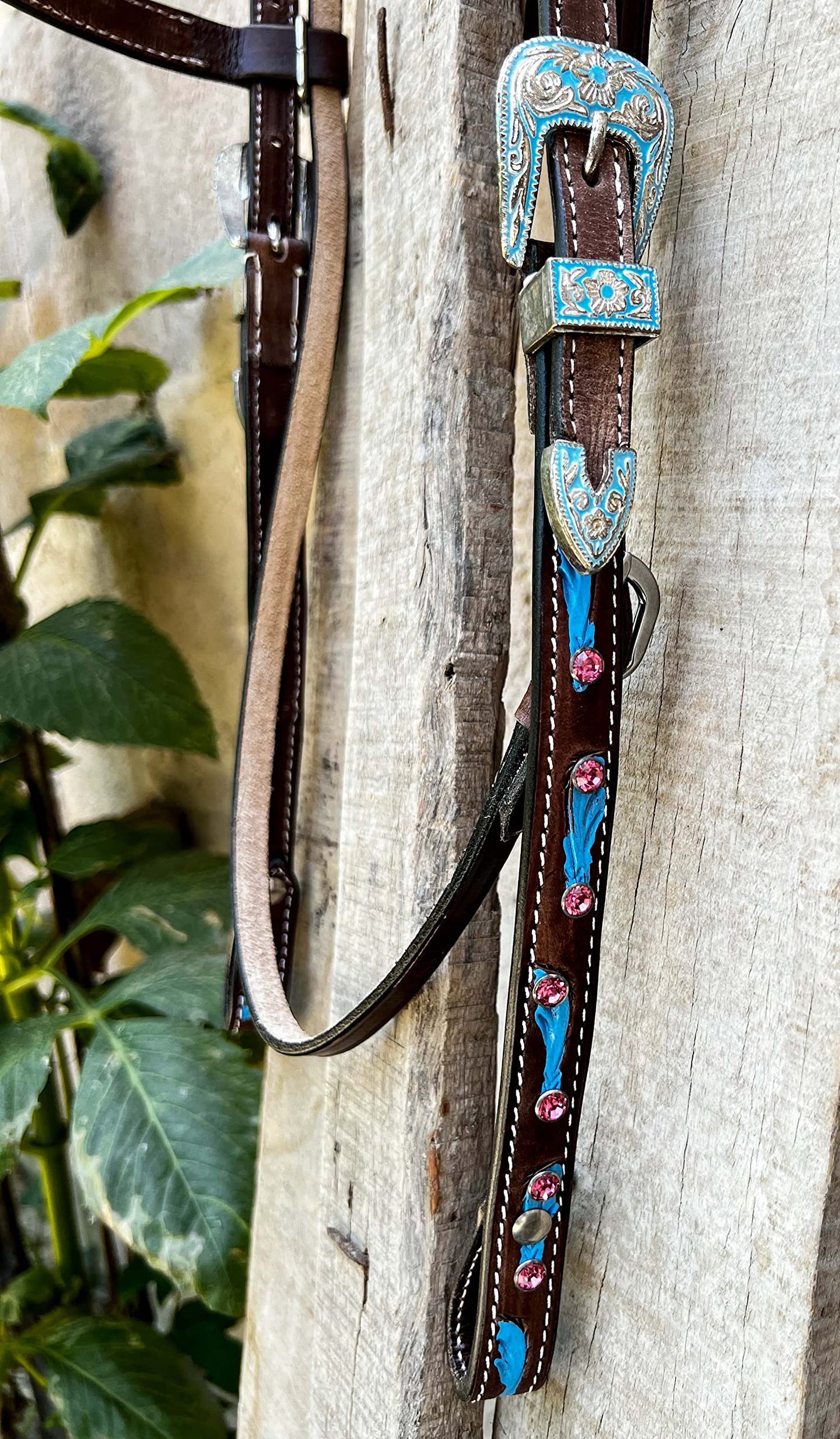 Hulara Top Grain Buff Leather Western Bridle and Breast Collar Set Tooled Headstall and Horse Breastcollar Western Tack Set Horse Breast Collar Western Bridle Sets Horse Headstall and Breast Collar